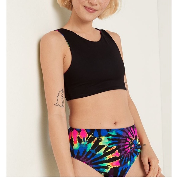 Victoria’s Secret PINK swim 4 way reversible top - Picture 3 of 7